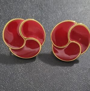 Vintage Signed NAPIER Clip On Earrings